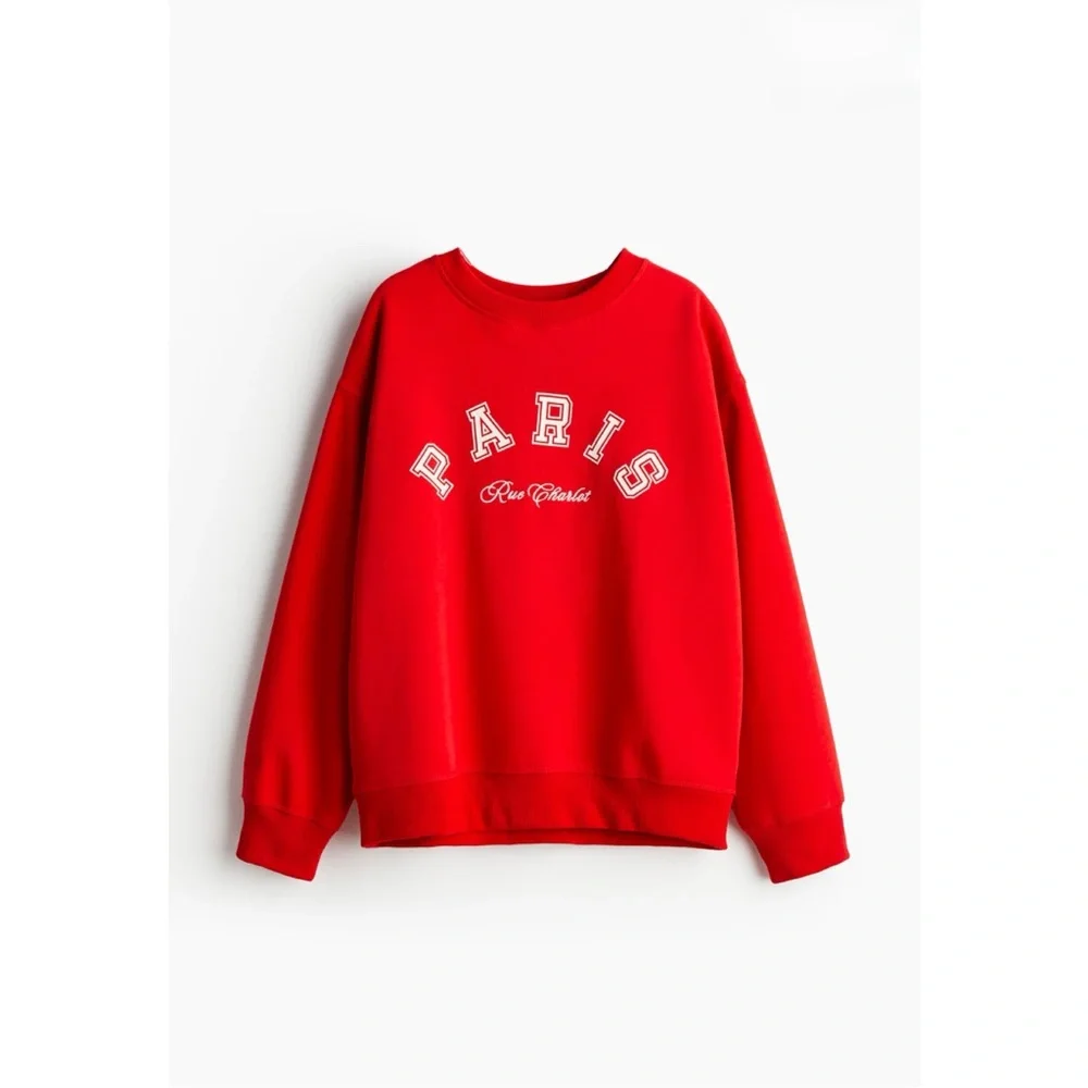 Red Paris Sweatshirt (S) - Picture 7 of 9